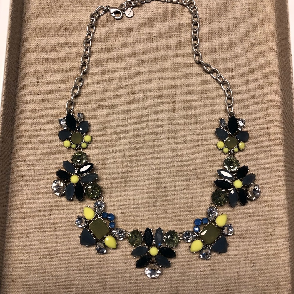 Stella and Dot Elodie Necklace